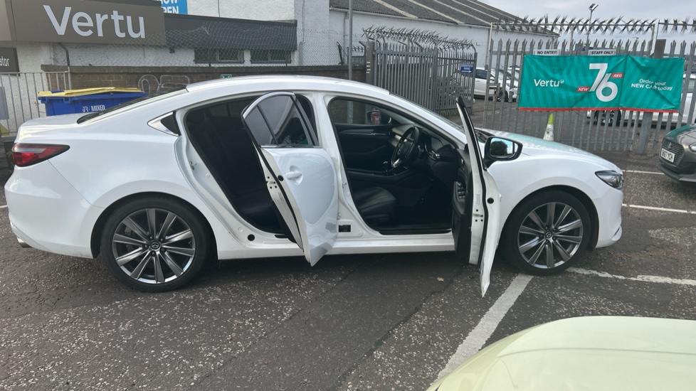 Mazda 6 2.0 Sport Nav+ 4dr Petrol Saloon - Image 42