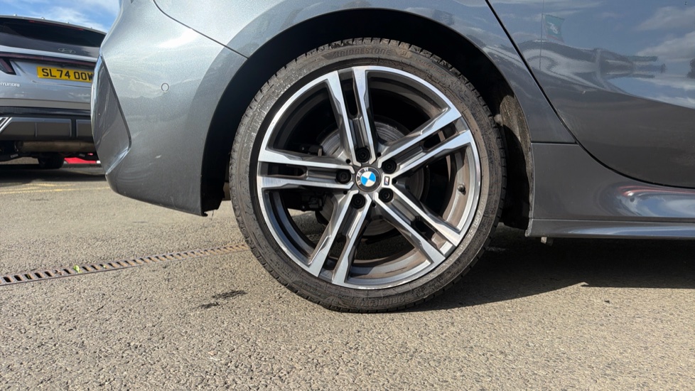 BMW 1 Series 118i [136] M Sport 5dr Step Auto Petrol Hatchback - Image 7