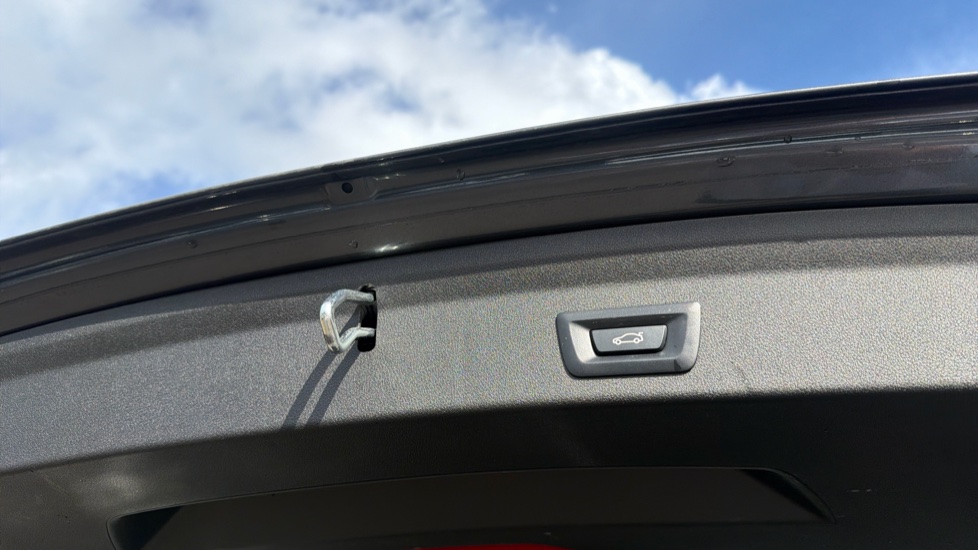 BMW 1 Series 118i [136] M Sport 5dr Step Auto Petrol Hatchback - Image 21