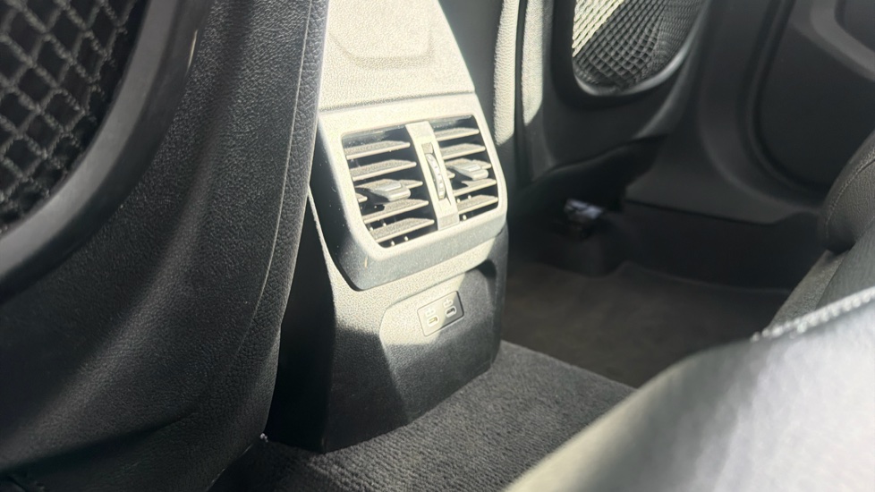 BMW 1 Series 118i [136] M Sport 5dr Step Auto Petrol Hatchback - Image 26