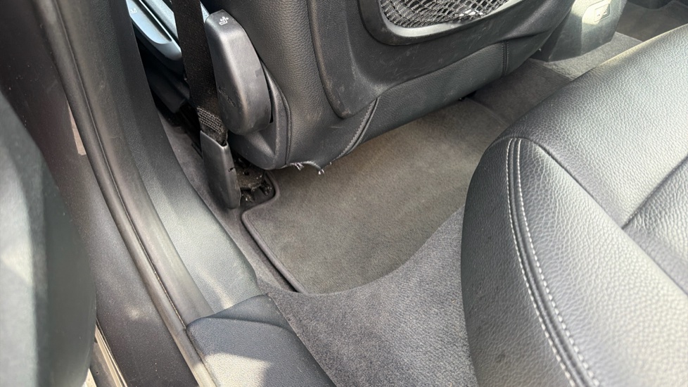 BMW 1 Series 118i [136] M Sport 5dr Step Auto Petrol Hatchback - Image 27