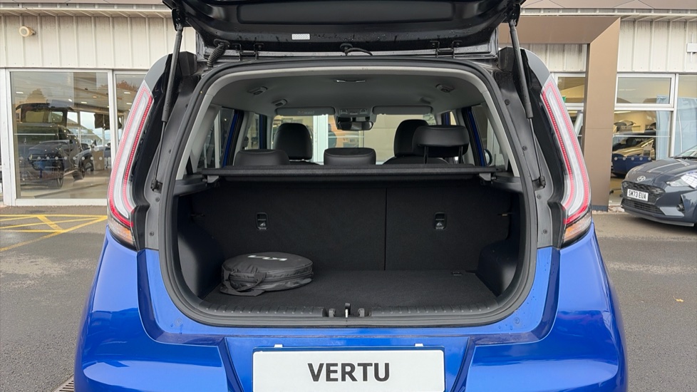 Kia Soul 150kW Explore 64kWh 5dr Auto Electric Hatchback - Image 4
