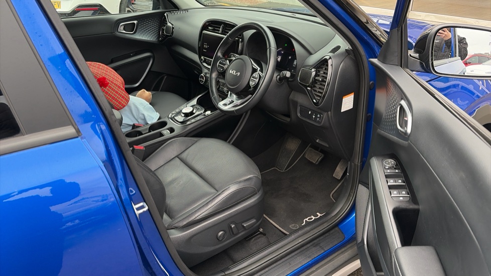 Kia Soul 150kW Explore 64kWh 5dr Auto Electric Hatchback - Image 39