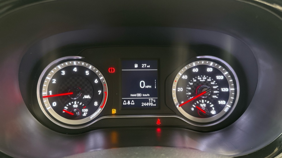 Hyundai i10 1.2 MPi Premium 5dr Petrol Hatchback - Image 18
