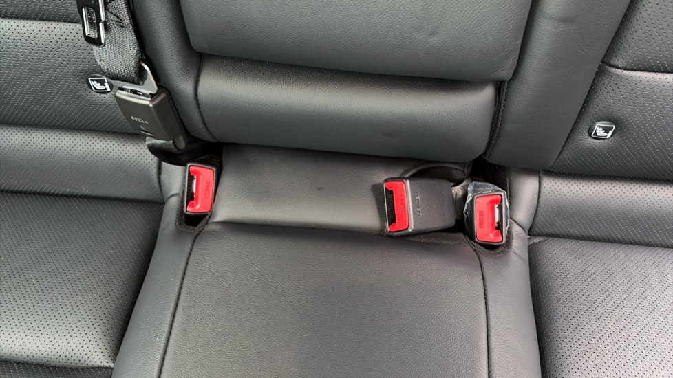 Kia Niro 1.6 GDi Hybrid 3 5dr DCT Hybrid Estate - Image 17