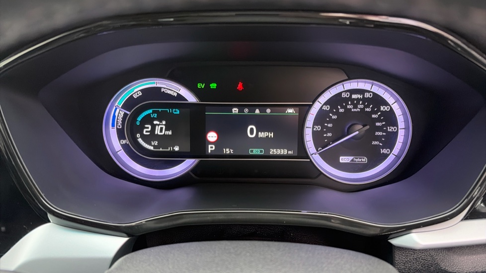 Kia Niro 1.6 GDi Hybrid 3 5dr DCT Hybrid Estate - Image 18
