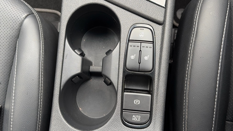 Kia Niro 1.6 GDi Hybrid 3 5dr DCT Hybrid Estate - Image 21