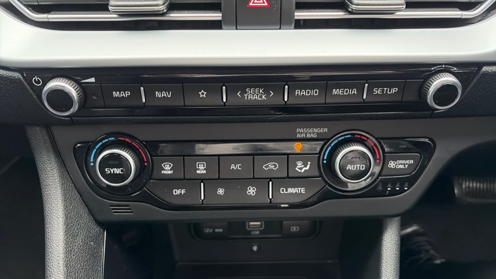 Kia Niro 1.6 GDi Hybrid 3 5dr DCT Hybrid Estate - Image 24