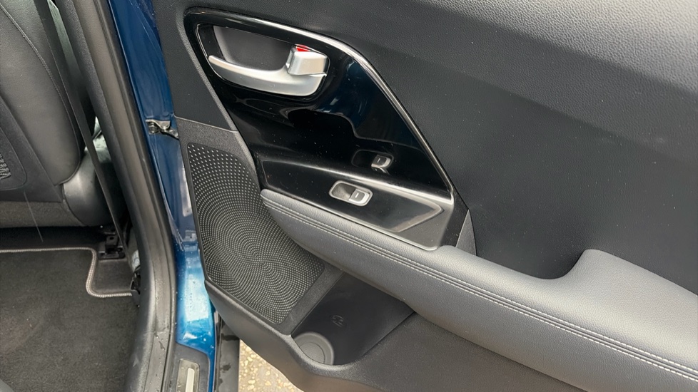 Kia Niro 1.6 GDi Hybrid 3 5dr DCT Hybrid Estate - Image 43