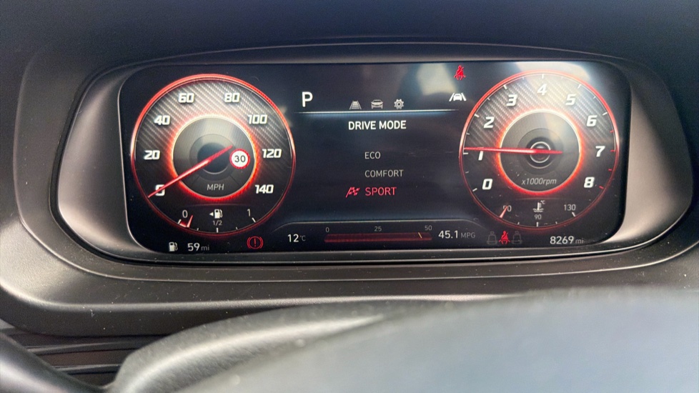 Hyundai i20 1.0T GDi 48V MHD SE Connect 5dr DCT Petrol Hatchback - Image 24