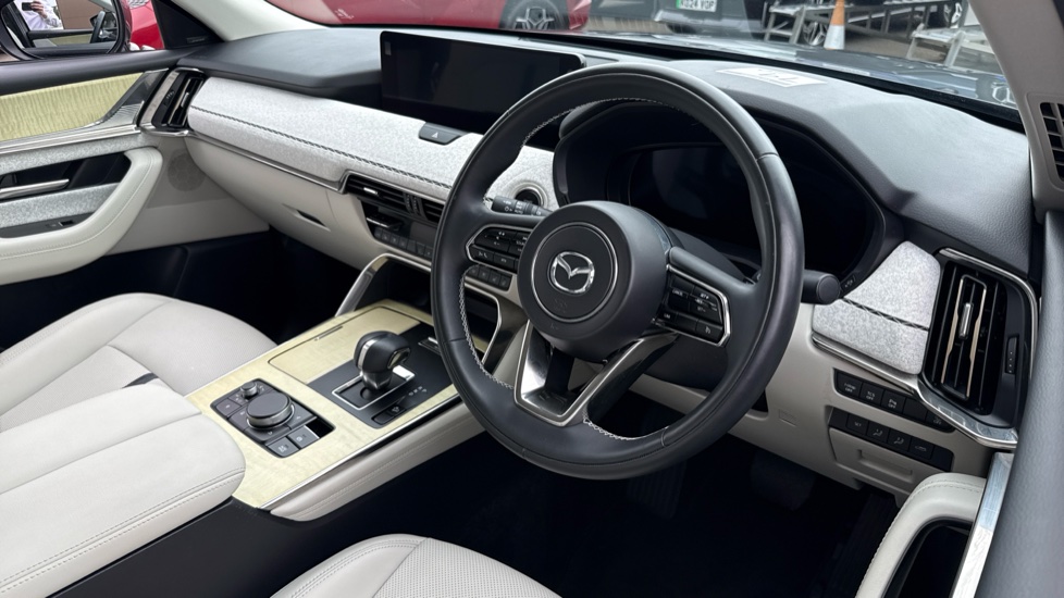 Mazda CX-60 3.3d 254 Takumi 5dr Auto AWD [Panoramic Roof] Diesel Estate - Image 11
