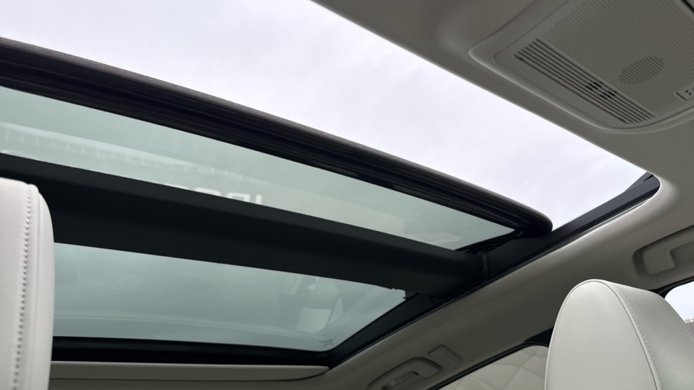 Mazda CX-60 3.3d 254 Takumi 5dr Auto AWD [Panoramic Roof] Diesel Estate - Image 22