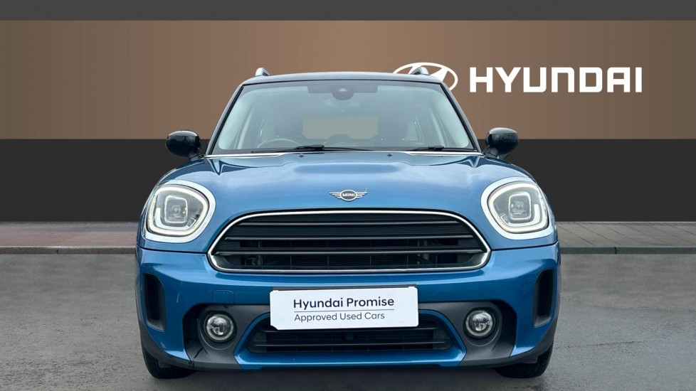 MINI Countryman 1.5 Cooper Classic 5dr Petrol Hatchback - Image 3