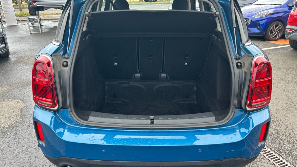 MINI Countryman 1.5 Cooper Classic 5dr Petrol Hatchback - Image 4