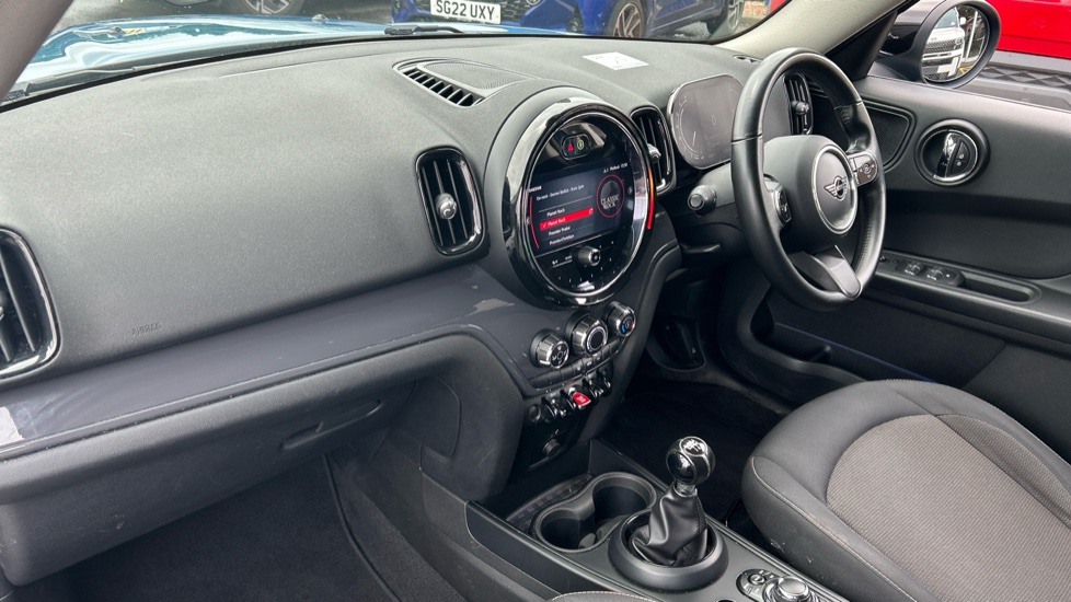 MINI Countryman 1.5 Cooper Classic 5dr Petrol Hatchback - Image 9