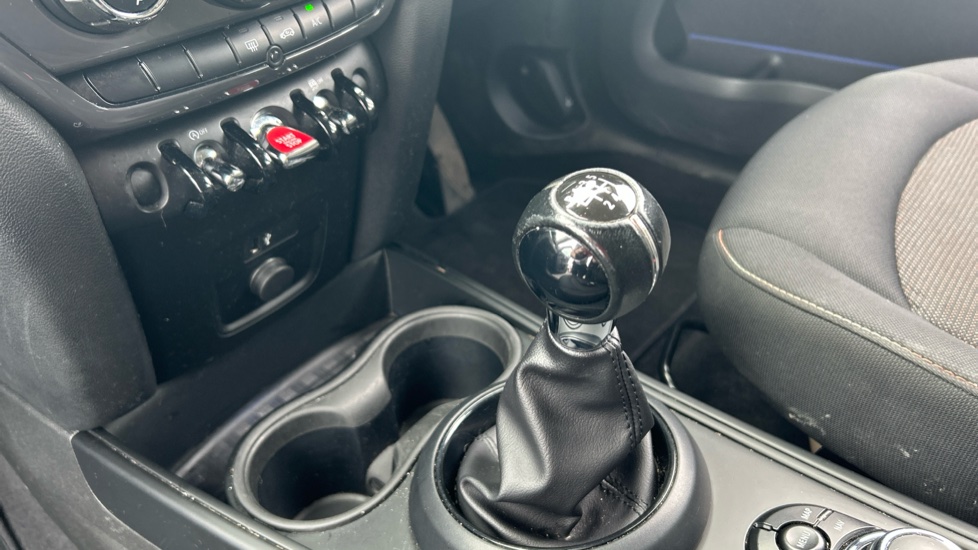 MINI Countryman 1.5 Cooper Classic 5dr Petrol Hatchback - Image 13