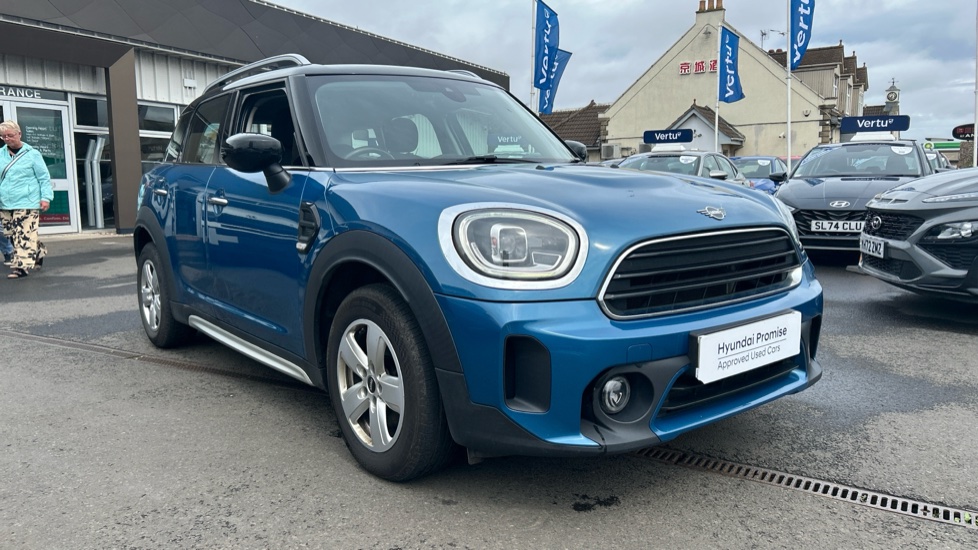MINI Countryman 1.5 Cooper Classic 5dr Petrol Hatchback - Image 30