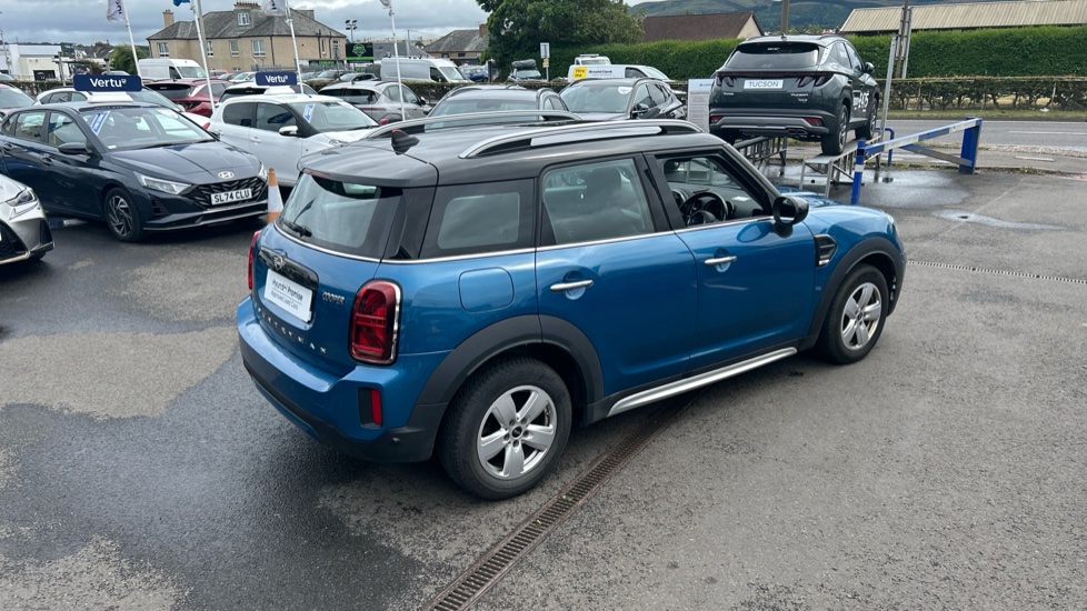 MINI Countryman 1.5 Cooper Classic 5dr Petrol Hatchback - Image 38