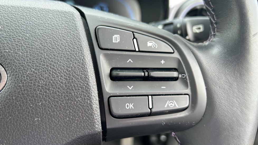 Hyundai i10 1.2 MPi Premium 5dr Auto Petrol Hatchback - Image 27