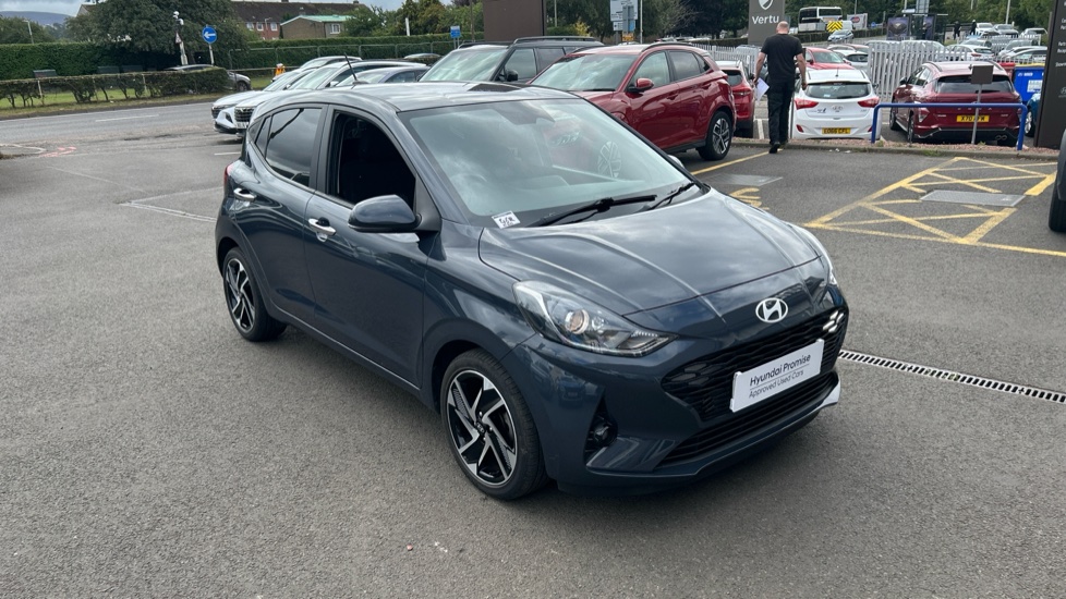 Hyundai i10 1.2 MPi Premium 5dr Auto Petrol Hatchback - Image 30