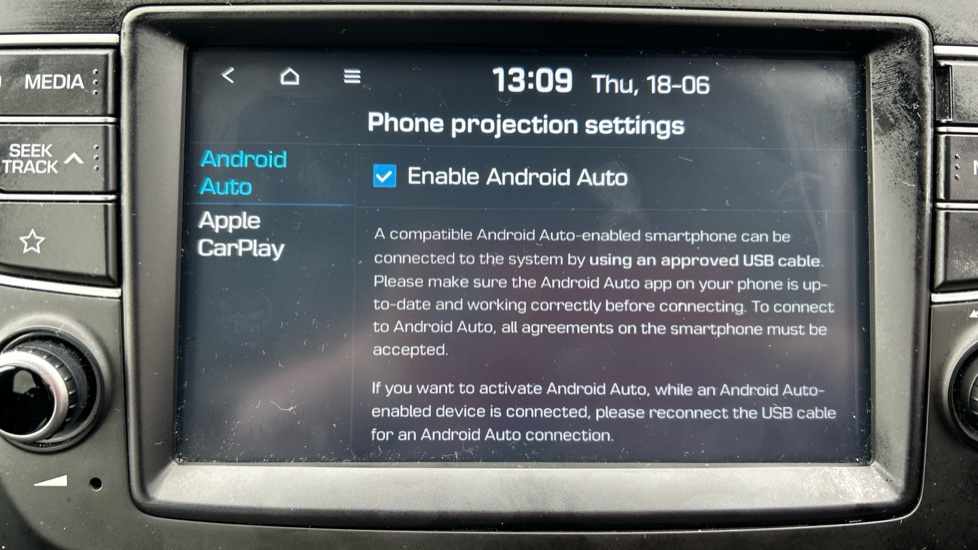 Hyundai i20 1.2 MPi Play 5dr Petrol Hatchback - Image 23