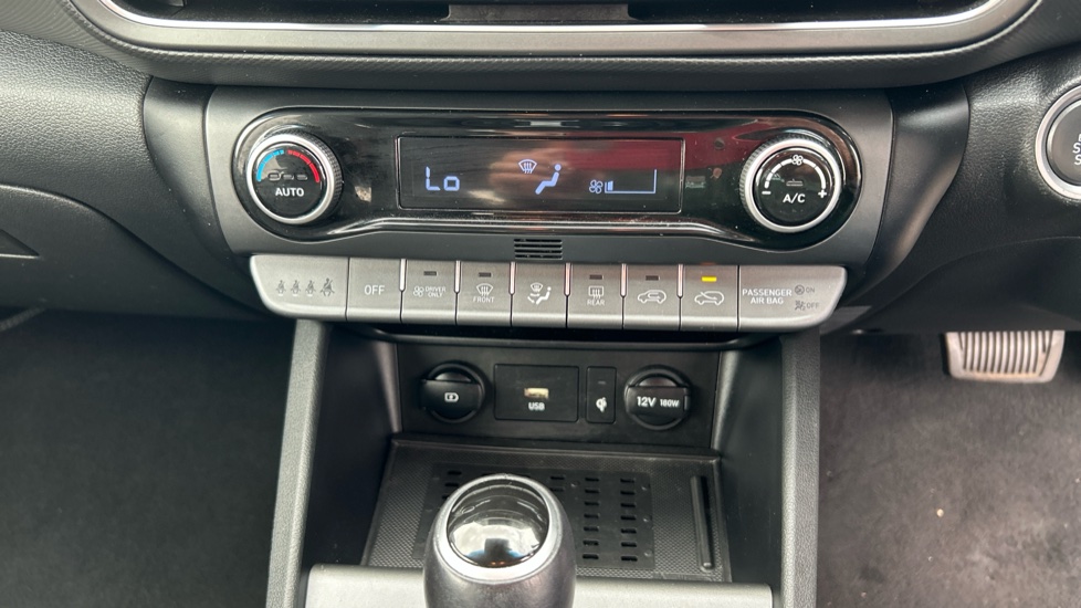 Hyundai KONA 1.6 GDi Hybrid Ultimate 5dr DCT Hybrid Hatchback - Image 31