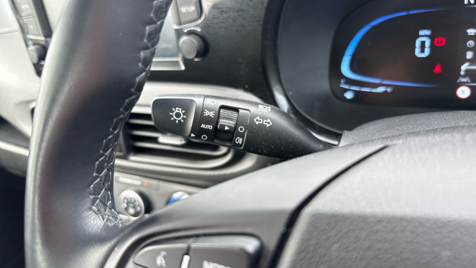 Hyundai i10 1.0 Advance 5dr Auto Petrol Hatchback - Image 24