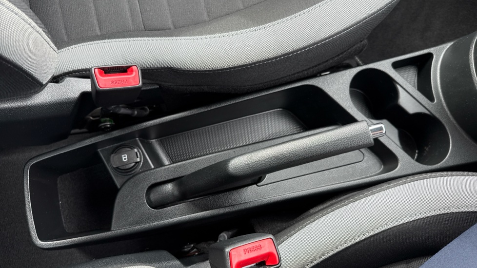 Hyundai i10 1.0 Advance 5dr Auto Petrol Hatchback - Image 33
