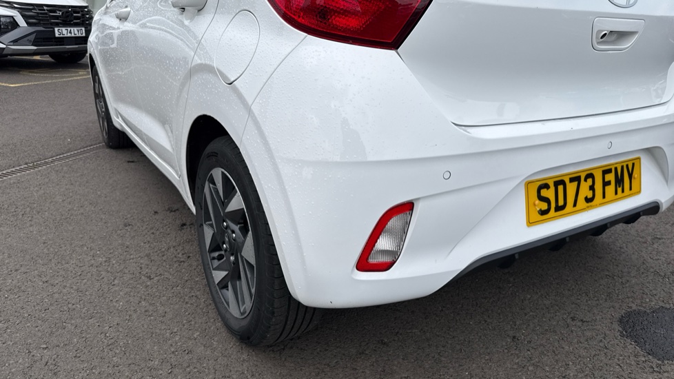 Hyundai i10 1.0 Advance 5dr Auto Petrol Hatchback - Image 37
