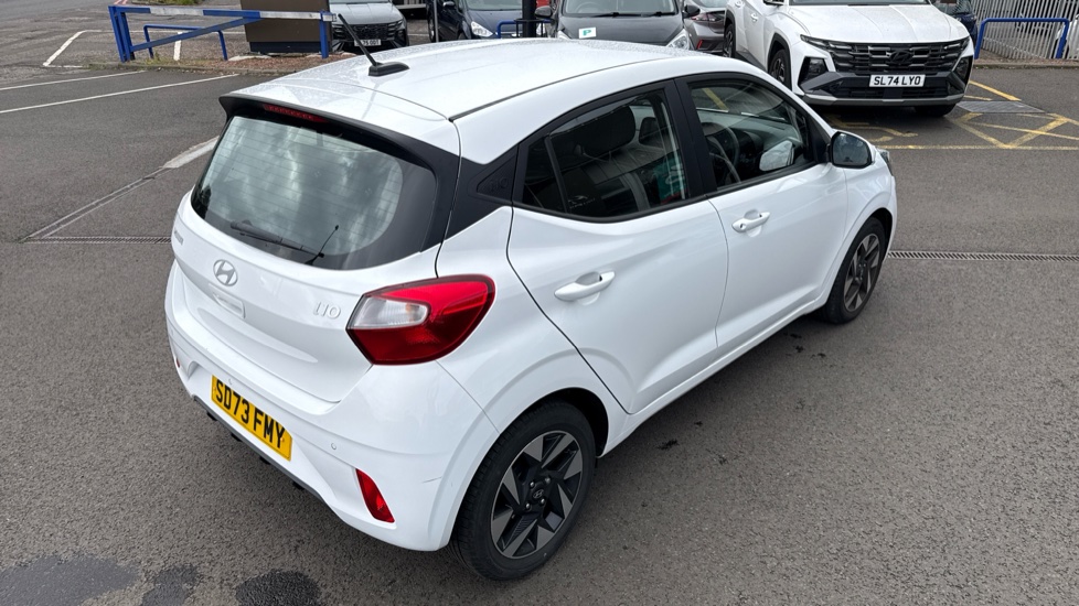 Hyundai i10 1.0 Advance 5dr Auto Petrol Hatchback - Image 40