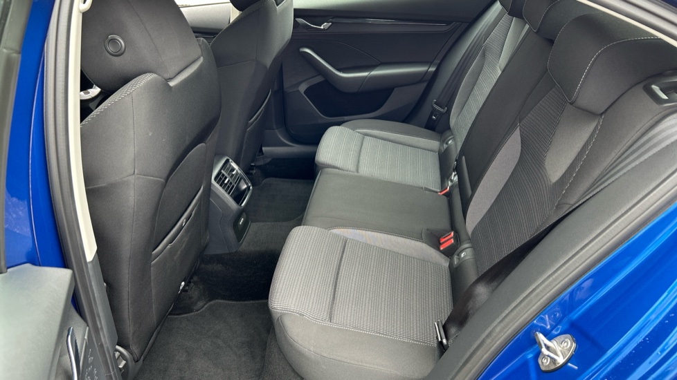 Skoda Octavia 1.5 TSI SE Technology 5dr Petrol Hatchback - Image 16
