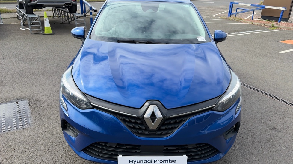 Renault Clio 1.0 TCe 90 Iconic Edition 5dr Petrol Hatchback - Image 8