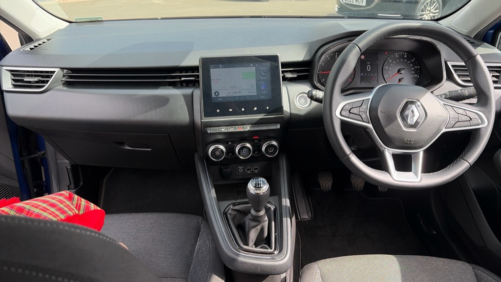 Renault Clio 1.0 TCe 90 Iconic Edition 5dr Petrol Hatchback - Image 10