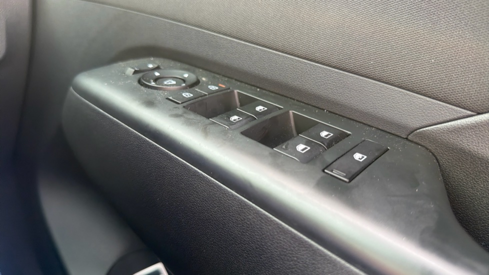 Hyundai KONA 160kW N Line 65kWh 5dr Auto Electric Hatchback - Image 44