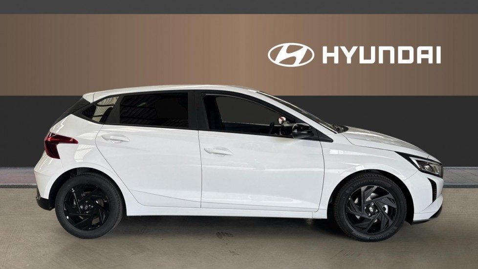 Hyundai i20 1.0T GDi 90 Black Line 5dr Petrol Hatchback - Image 5