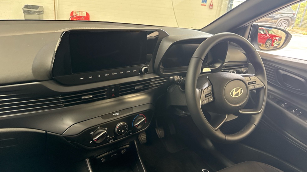 Hyundai i20 1.0T GDi 90 Black Line 5dr Petrol Hatchback - Image 10