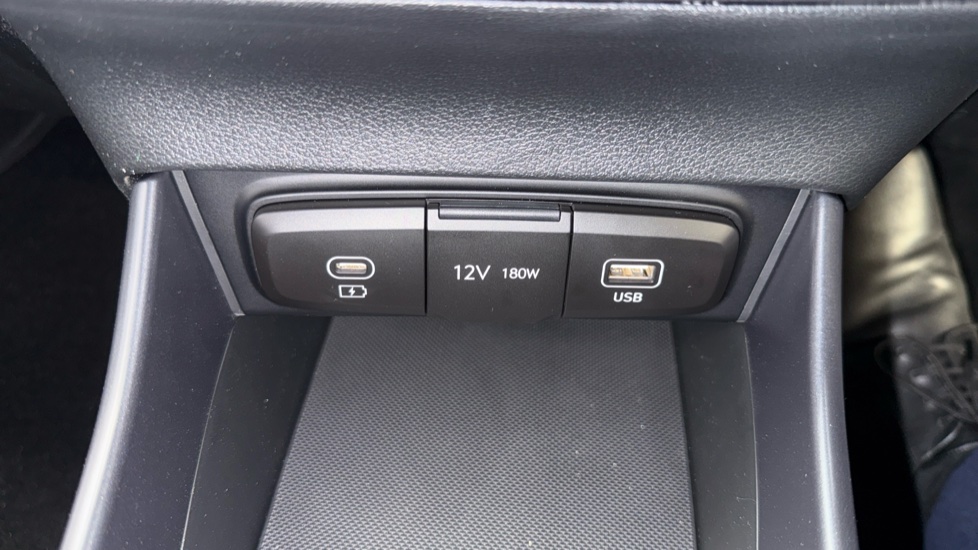 Hyundai i20 1.0T GDi 90 Black Line 5dr Petrol Hatchback - Image 26