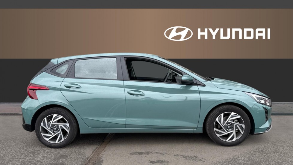 Hyundai i20 1.0T GDi Advance [Nav] 5dr Petrol Hatchback - Image 5
