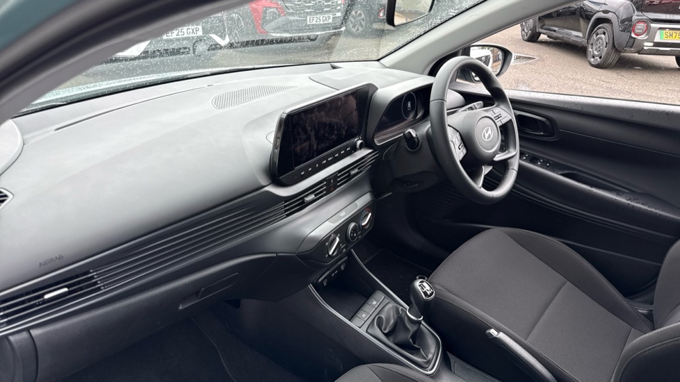 Hyundai i20 1.0T GDi Advance [Nav] 5dr Petrol Hatchback - Image 9