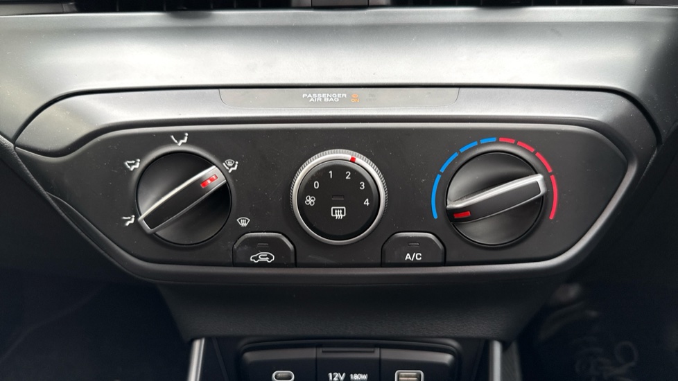 Hyundai i20 1.0T GDi Advance [Nav] 5dr Petrol Hatchback - Image 27