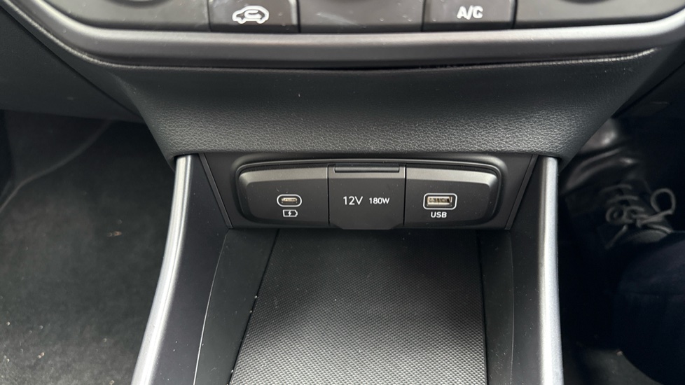 Hyundai i20 1.0T GDi Advance [Nav] 5dr Petrol Hatchback - Image 28
