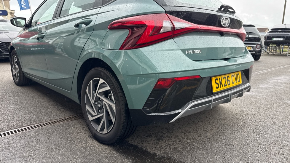 Hyundai i20 1.0T GDi Advance [Nav] 5dr Petrol Hatchback - Image 38