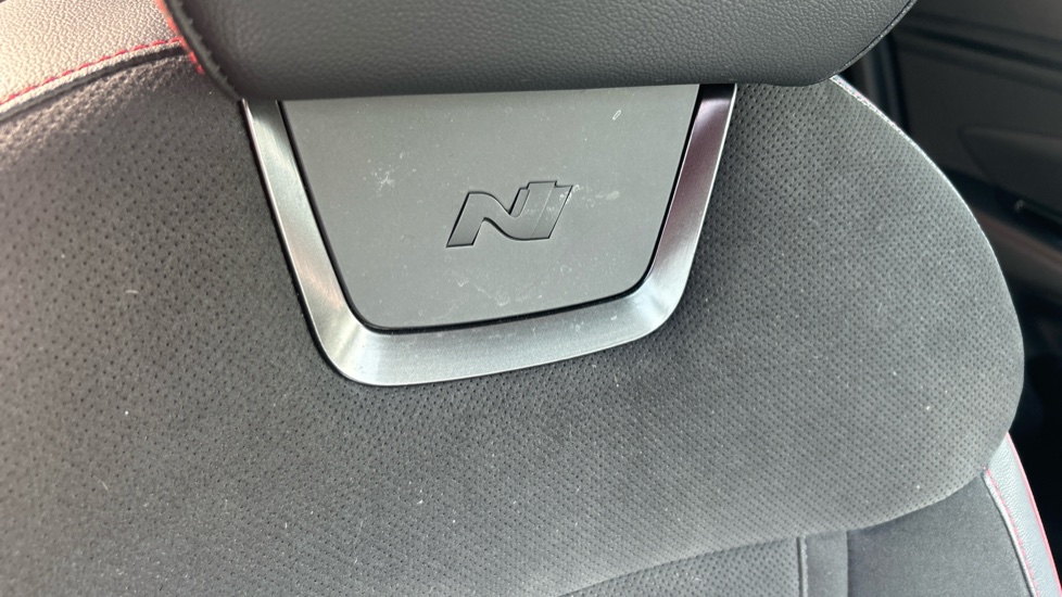 Hyundai TUCSON 1.6 TGDi N Line 5dr 2WD Petrol Estate - Image 45