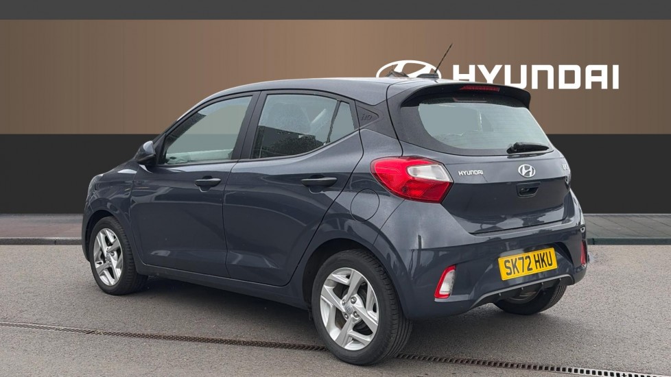 Hyundai i10 1.0 MPi SE Connect 5dr Petrol Hatchback - Image 2