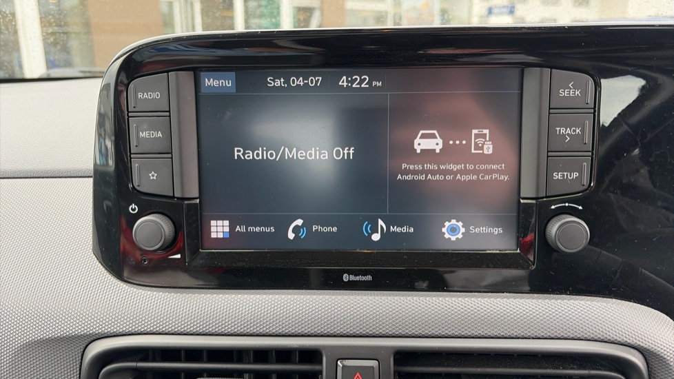 Hyundai i10 1.0 MPi SE Connect 5dr Petrol Hatchback - Image 12