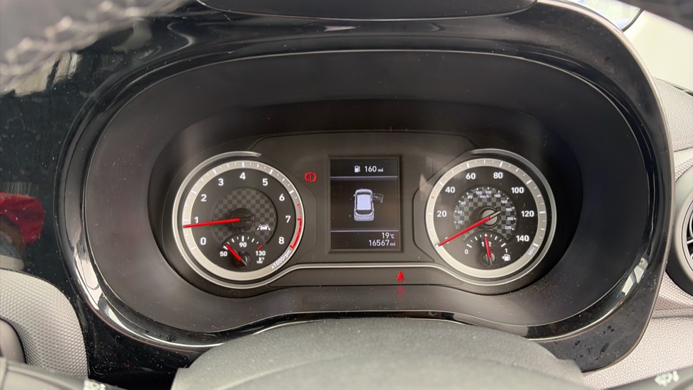 Hyundai i10 1.0 MPi SE Connect 5dr Petrol Hatchback - Image 18