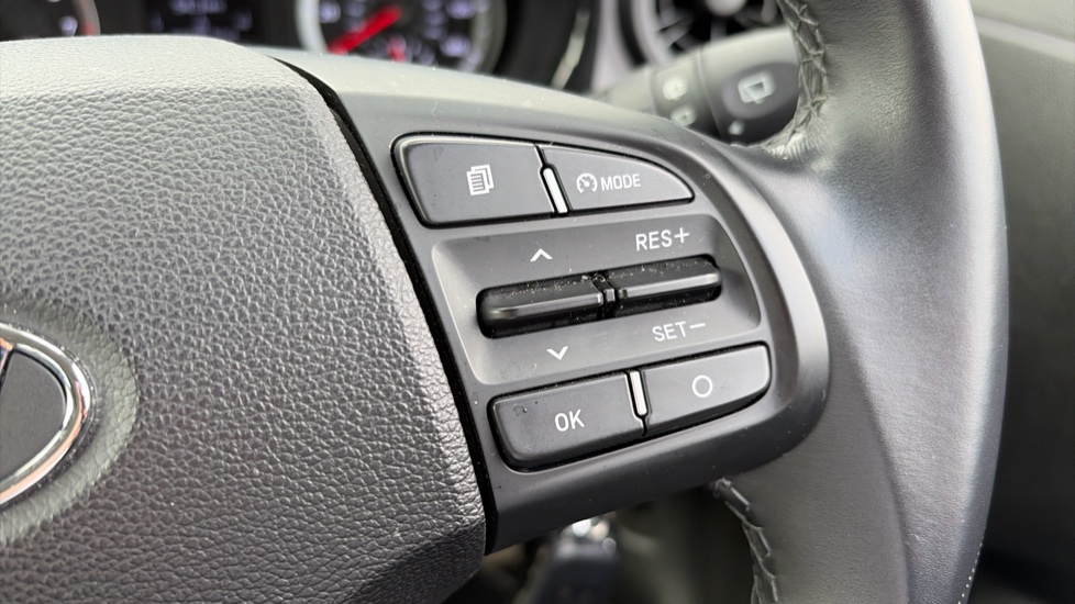 Hyundai i10 1.0 MPi SE Connect 5dr Petrol Hatchback - Image 22