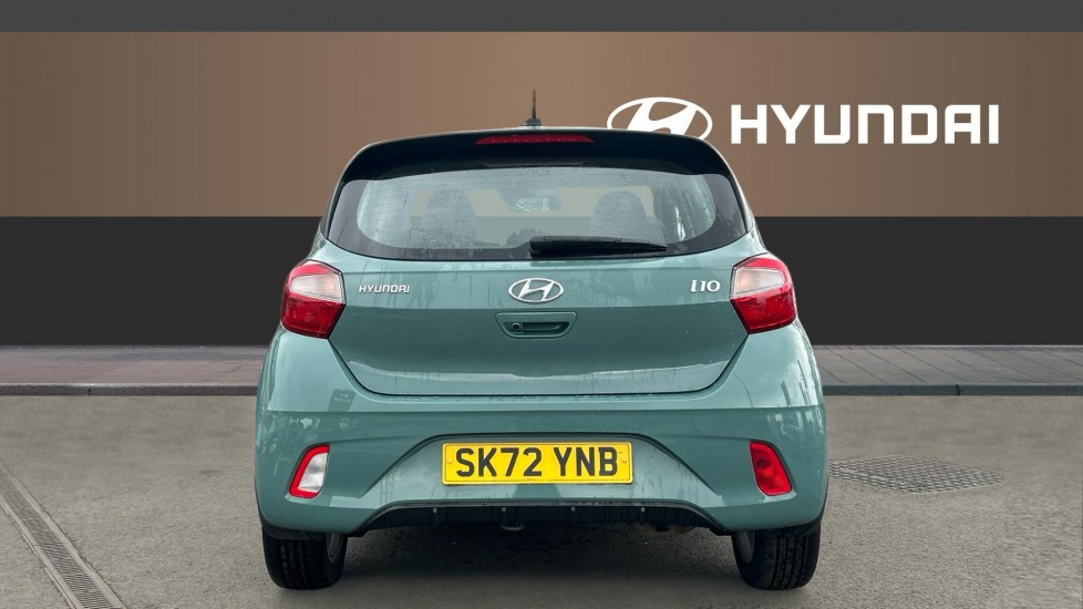 Hyundai i10 1.0 MPi SE Connect 5dr Petrol Hatchback - Image 6