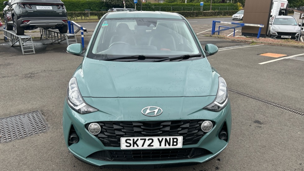 Hyundai i10 1.0 MPi SE Connect 5dr Petrol Hatchback - Image 8
