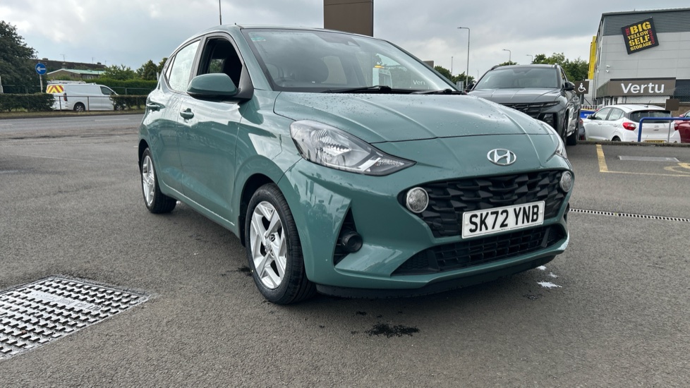 Hyundai i10 1.0 MPi SE Connect 5dr Petrol Hatchback - Image 30